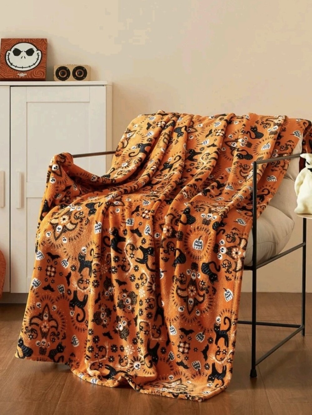 Cute Cat Throw Blanket In Halloween Decor NEW
